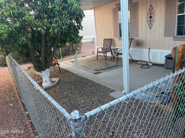 450 W SUNWEST Drive 194, Casa Grande, AZ 85122