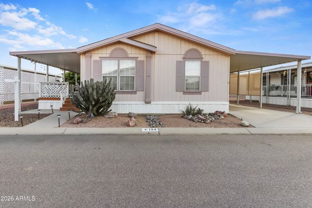 450 W SUNWEST Drive 194, Casa Grande, AZ 85122