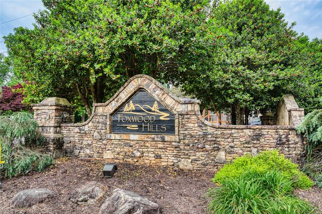 00 PINE GAP Cove, Westminster, SC 29693