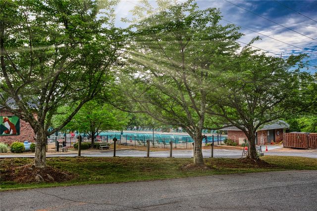 00 PINE GAP Cove, Westminster, SC 29693