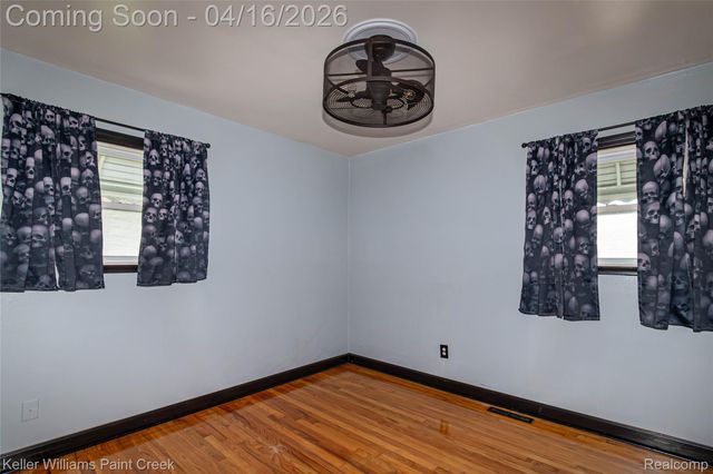 22369 Cunningham Avenue, Warren, MI 48091