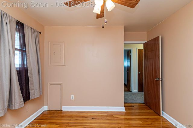 22369 Cunningham Avenue, Warren, MI 48091