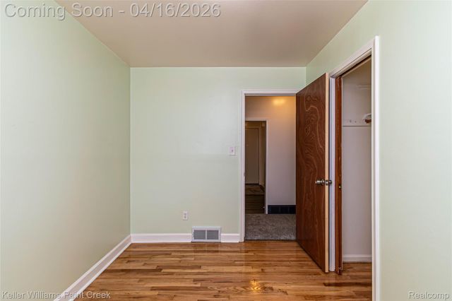 22369 Cunningham Avenue, Warren, MI 48091