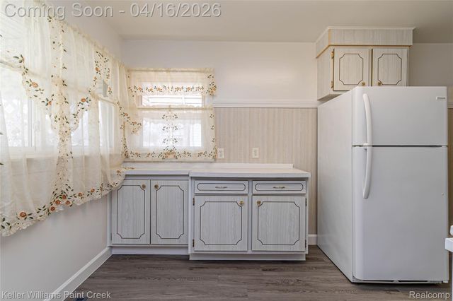 22369 Cunningham Avenue, Warren, MI 48091