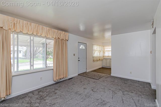 22369 Cunningham Avenue, Warren, MI 48091