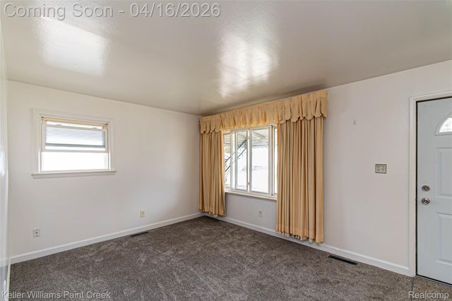 22369 Cunningham Avenue, Warren, MI 48091