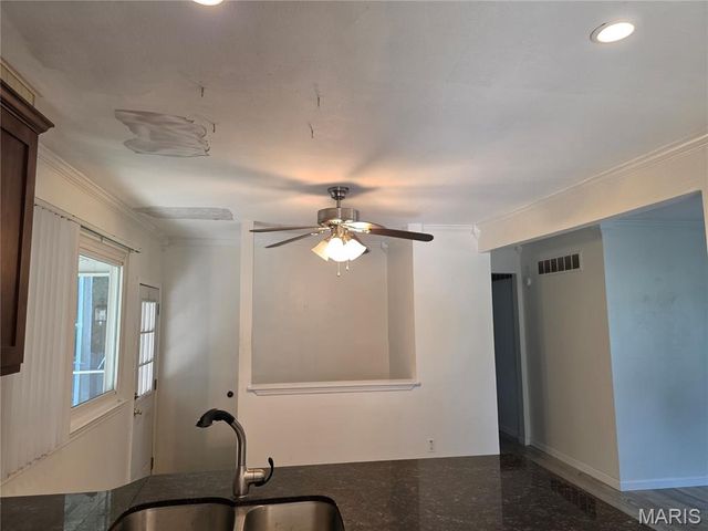 3318 Hannibal Drive, St Charles, MO 63301