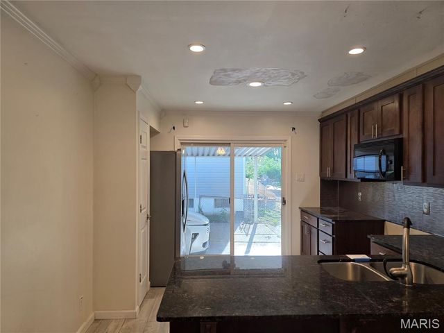 3318 Hannibal Drive, St Charles, MO 63301