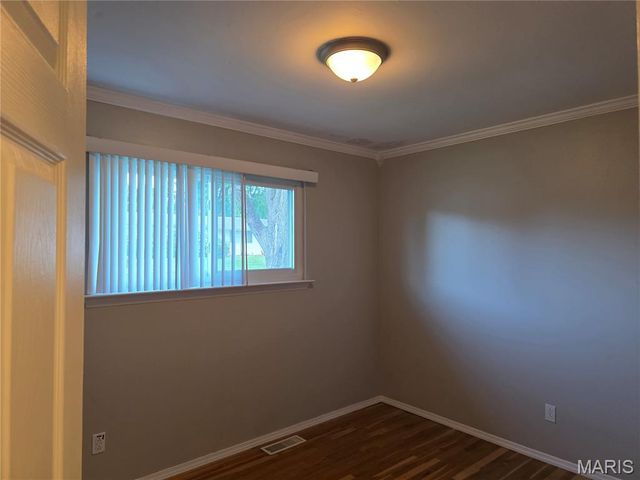 3318 Hannibal Drive, St Charles, MO 63301