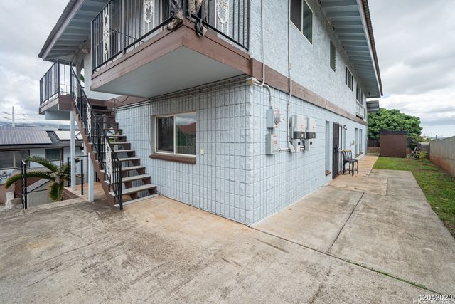 94-1033 Lumikula Street Unit D, Waipahu, HI 96797