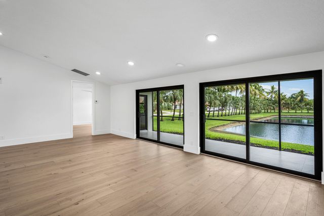 5665 Aspen Ridge Circle, Delray Beach, FL 33484