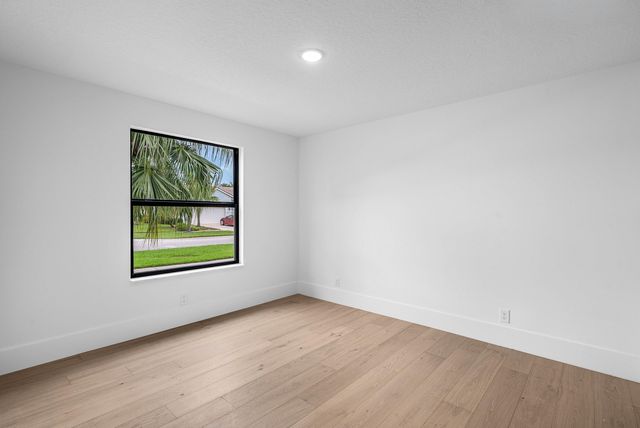 5665 Aspen Ridge Circle, Delray Beach, FL 33484