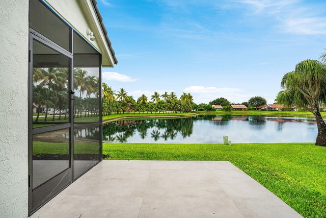 5665 Aspen Ridge Circle, Delray Beach, FL 33484