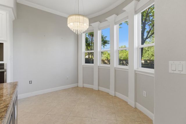 5605 Ritz Way, Fair Oaks, CA 95628