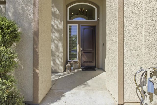 5605 Ritz Way, Fair Oaks, CA 95628