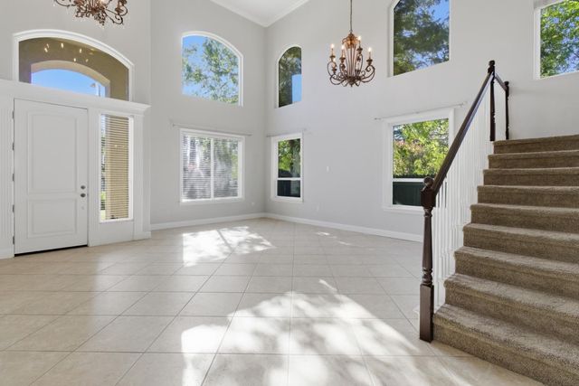 5605 Ritz Way, Fair Oaks, CA 95628