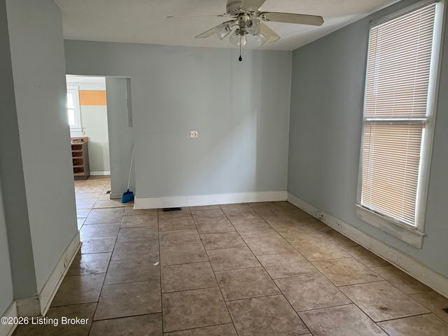 2703 Hale Ave, Louisville, KY 40211