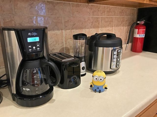 130 W 8th St 2, Boston, MA 02127