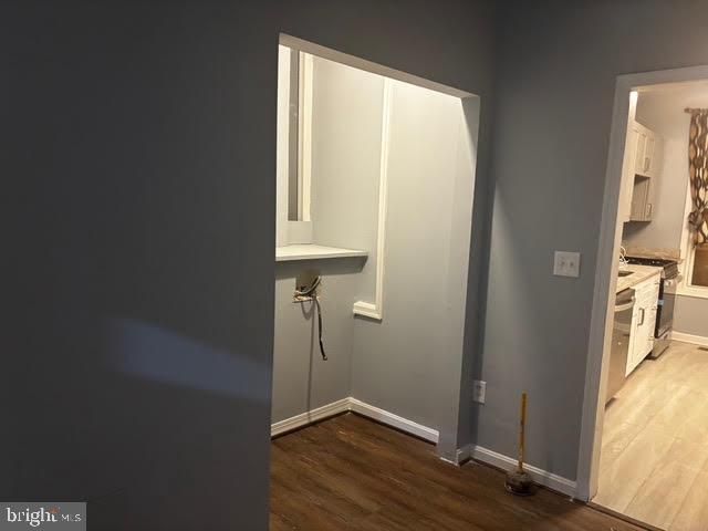 1123 N CAREY ST, Baltimore, MD 21217