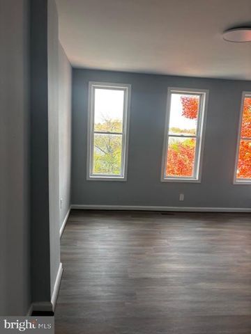 1123 N CAREY ST, Baltimore, MD 21217