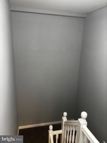 1123 N CAREY ST, Baltimore, MD 21217