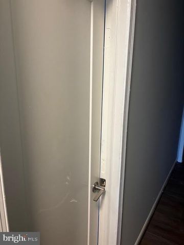 1123 N CAREY ST, Baltimore, MD 21217