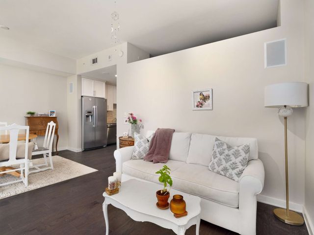 1212 Laurel St Apt 1010, Nashville, TN 37203