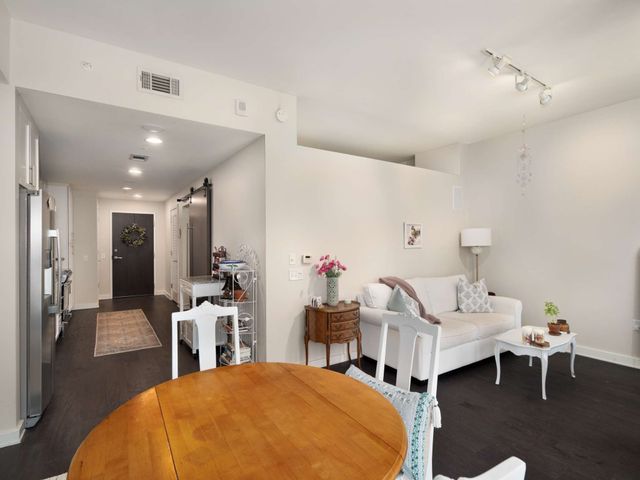 1212 Laurel St Apt 1010, Nashville, TN 37203