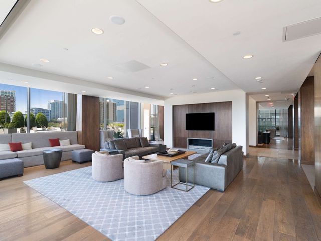 1212 Laurel St Apt 1010, Nashville, TN 37203