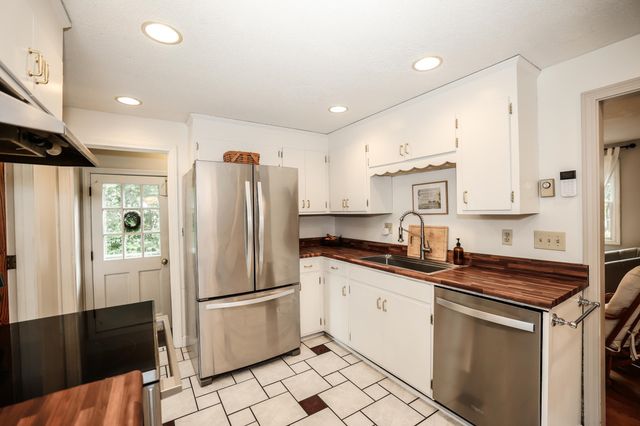 449 Buck Street, Pembroke, NH 03275