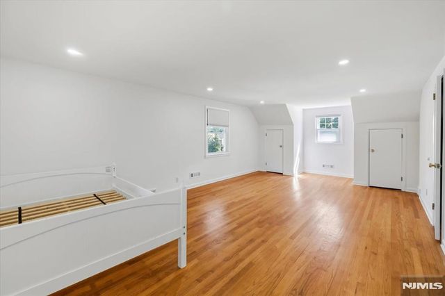 101 Pershing Road, Englewood Cliffs, NJ 07632