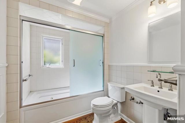 101 Pershing Road, Englewood Cliffs, NJ 07632