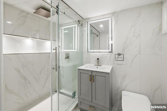 101 Pershing Road, Englewood Cliffs, NJ 07632