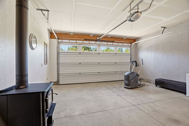 34212 N Vista Point Ln, Deer Park, WA 99006