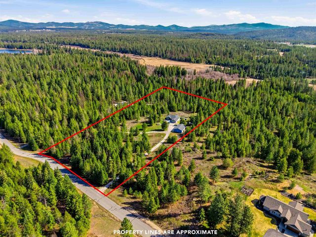 34212 N Vista Point Ln, Deer Park, WA 99006