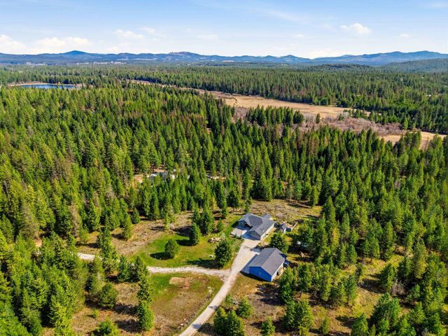 34212 N Vista Point Ln, Deer Park, WA 99006