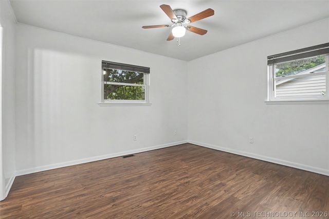1158 N Hickory Place, Broken Arrow, OK 74012
