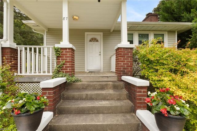 87 Lucas Creek RD, Newport News, VA 23602