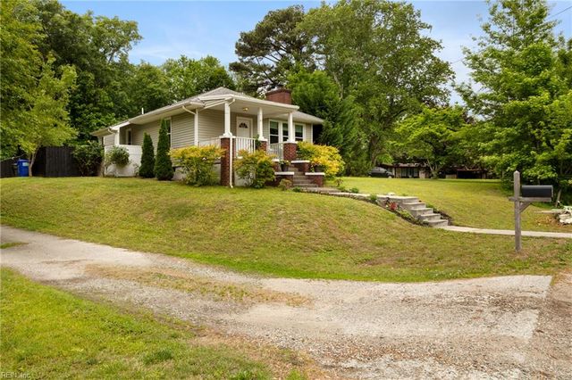 87 Lucas Creek RD, Newport News, VA 23602