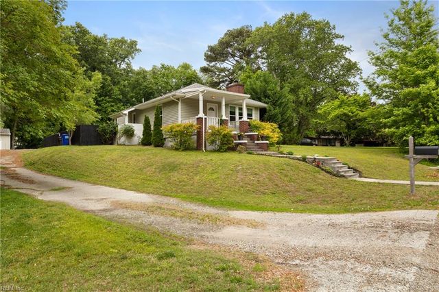 87 Lucas Creek RD, Newport News, VA 23602