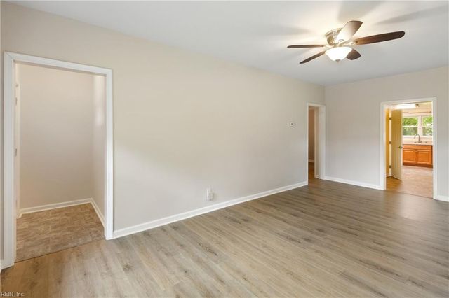 87 Lucas Creek RD, Newport News, VA 23602