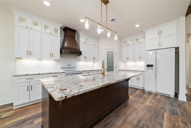 7528 Downhaul Way, Brownwood, TX 76801