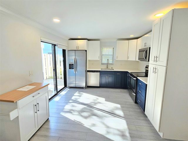 3132 SW 20th Ter 12C, Delray Beach, FL 33445