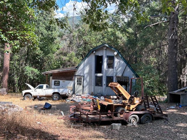 73046 Hill Rd, Covelo, CA 95428