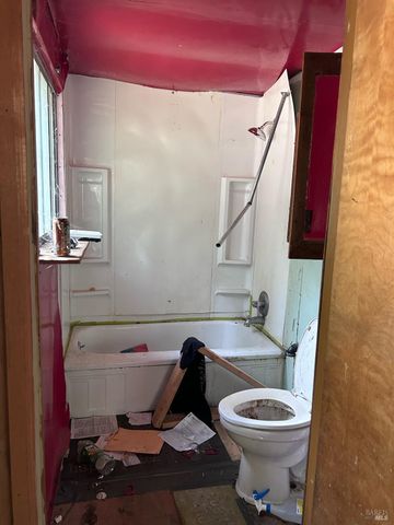 73046 Hill Rd, Covelo, CA 95428