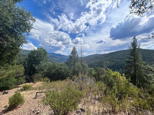 73046 Hill Rd, Covelo, CA 95428
