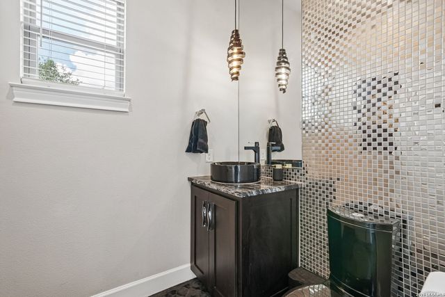 23103 HENNESS PASS, San Antonio, TX 78255