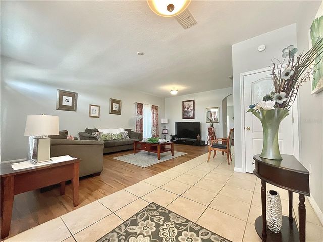 907 HACIENDA CIRCLE, Kissimmee, FL 34741