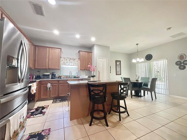 907 HACIENDA CIRCLE, Kissimmee, FL 34741