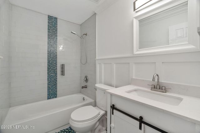 3728 ROGERO Road, Jacksonville, FL 32277